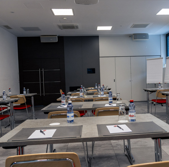 ■ Salle Plénière André TISSIERES 2